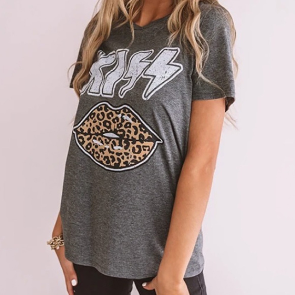 KISS Leopard Lip Gray short sleeve brand t-shirt - Picture 2 of 6